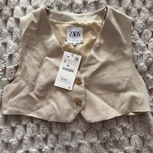 ZARA Cream Textured Cropped Vest with Button Detail